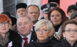 Tusk czy Duda? Najnowszy ranking zaufania do polityków [SONDAŻ]