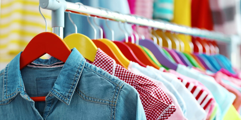 47,4 proc. konsumentów, kupując ubrania dla dzieci, sprawdza, czy są ekologiczne
