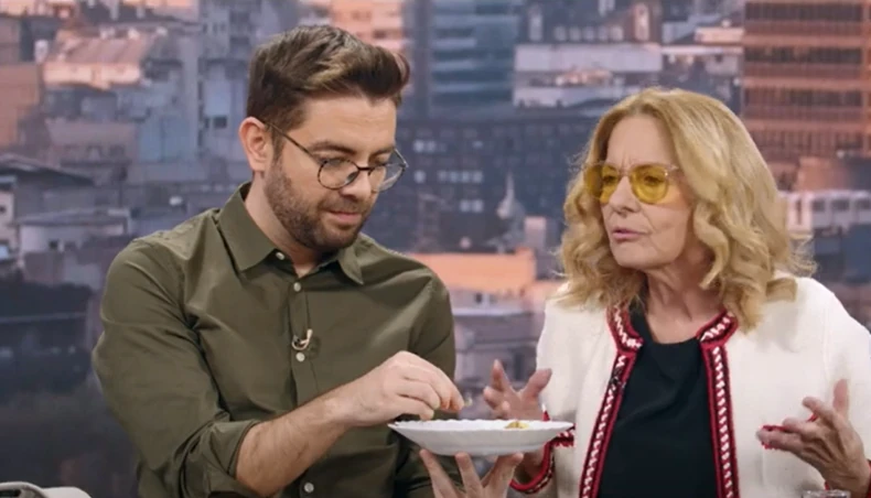 Danilo Mašojević jede crve u Jutarnjem programu