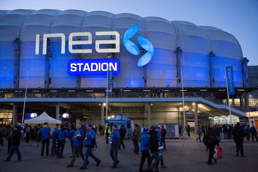 Logo na stadionie w Poznaniu