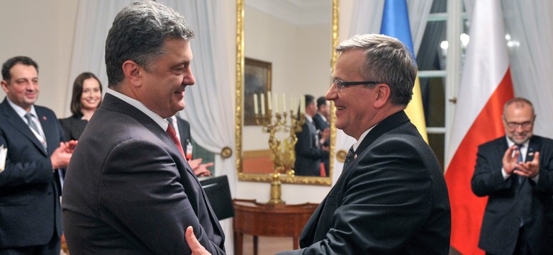 Komorowski składa życzenia prezydentowi Ukrainy