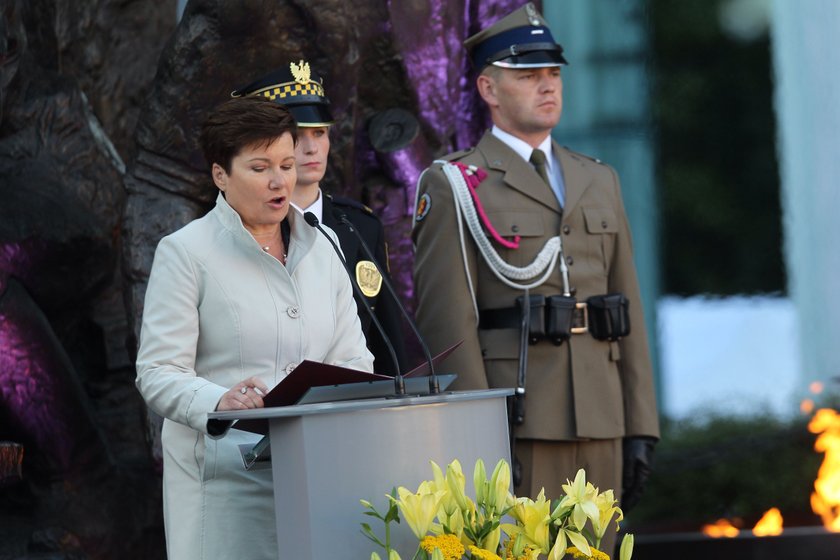 Trwają piątkowe obchody 71 rocznicy wybuchu Powstania Warszawskiego