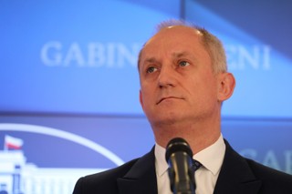 Neumann o wykluczonych posłach: Gdyby w ogóle nie głosowali, nie byłoby problemu