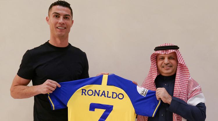 Cristiano Ronaldo végül Szaúd-Arábiába igazolt