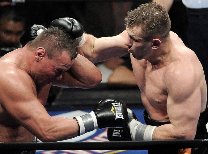 Tomasz Adamek kontra Vinny Maddalone