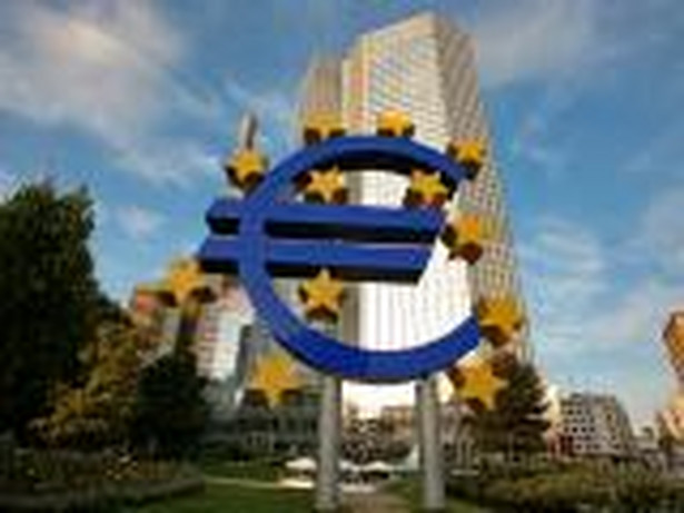 Agencja Bloomberg złożyła pozew przeciw Europejskiemu Bankowi Centralnemu, domagając się ujawnienia dokumentów pokazujących, w jaki sposób Grecja ukrywała swój deficyt fiskalny. Siedziba Europejskiego Banku Centralnego