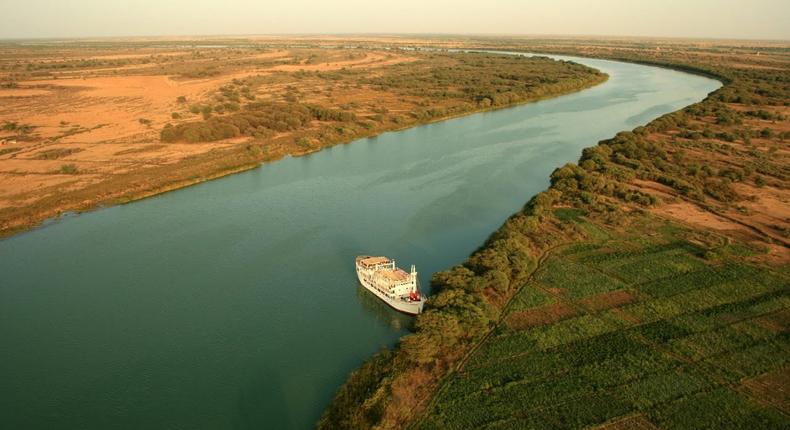 Vue aérienne du fleuve Sénégal