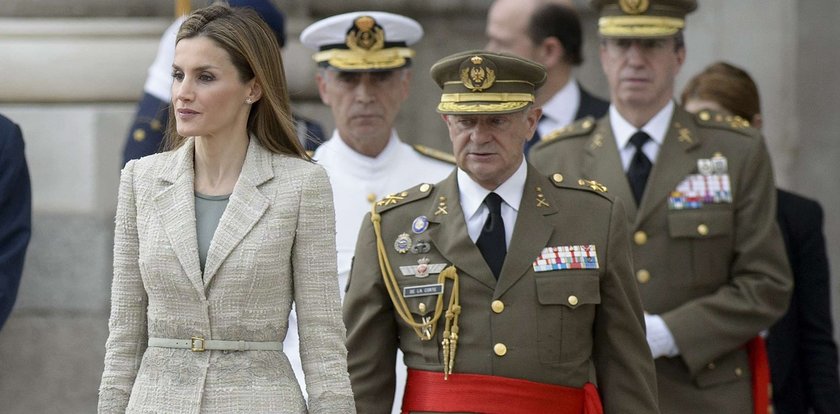 Skromna, ale olśniewająca królowa Letizia