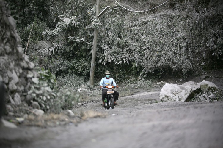 Wybuchł wulkan na Sumatrze