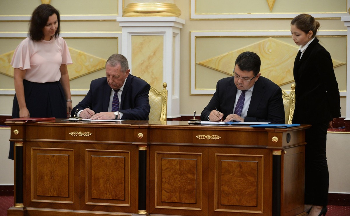 Minister Jan Szyszko w Kazachstanie