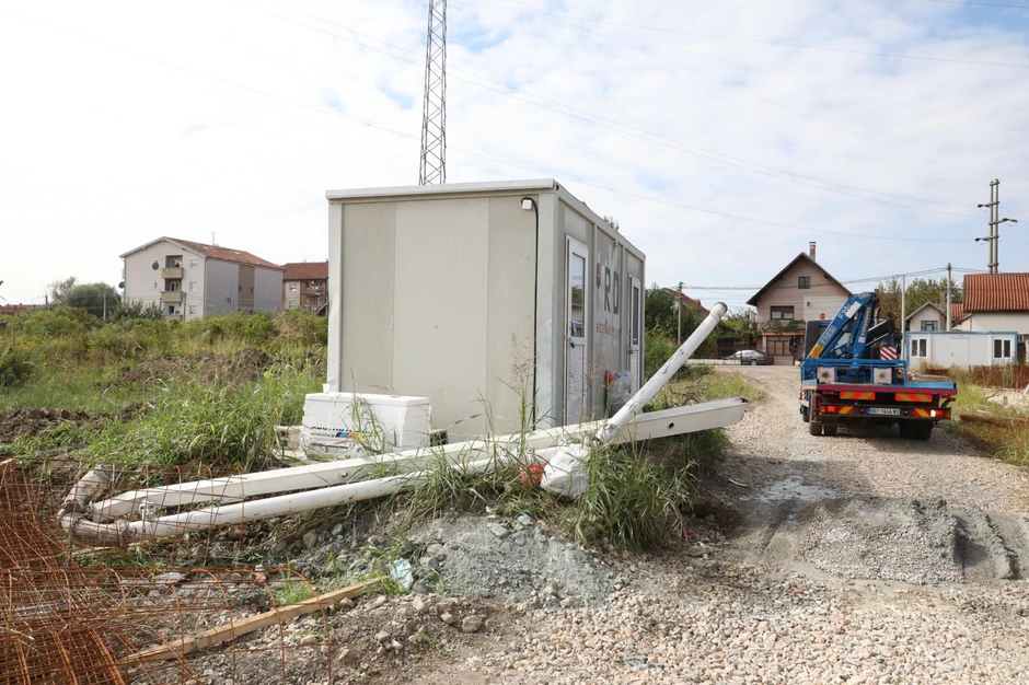 Cev koja ga je udarila