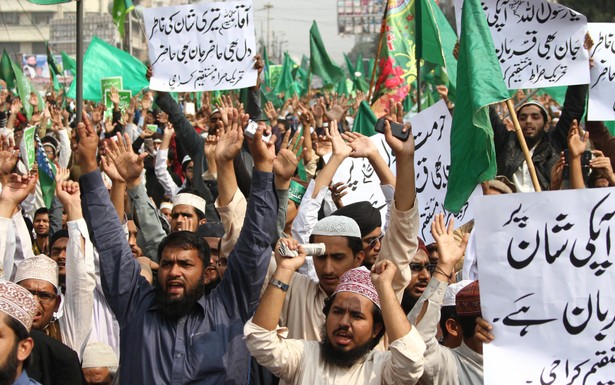 Wielki protest przeciw "Charlie Hebdo" w Pakistanie. "Precz z bluźnierstwami"