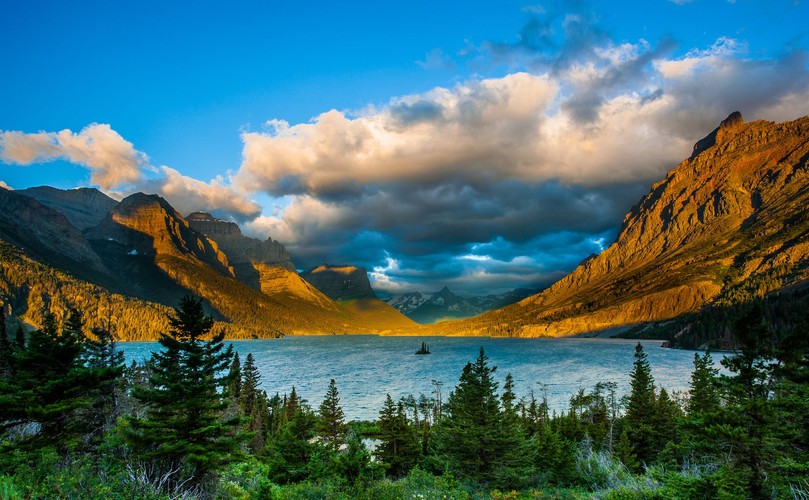 Park Narodowy Glacier w Montanie, USA