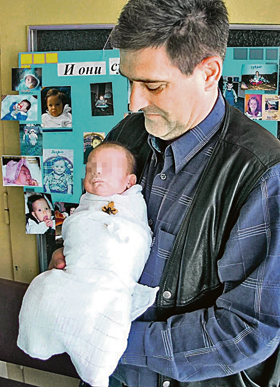 U toku karijere dr Jovica Uštević imao devet porođaja van sale