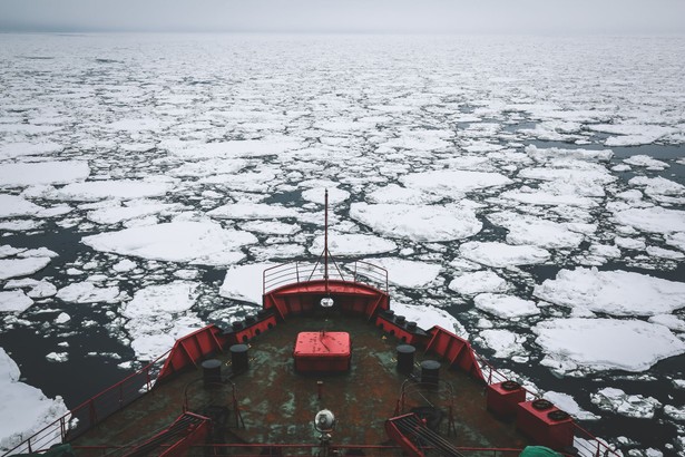 Ocieplenie klimatu umożliwiło podbój Arktyki nie tylko przez Rosję. Dołączyły do niej również Chiny