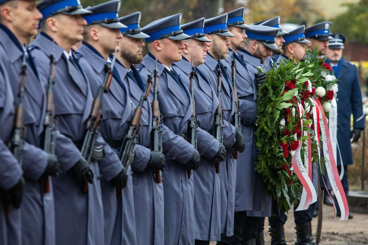 Rodzina zmarłego policjanta otrzyma stosowne świadczenia