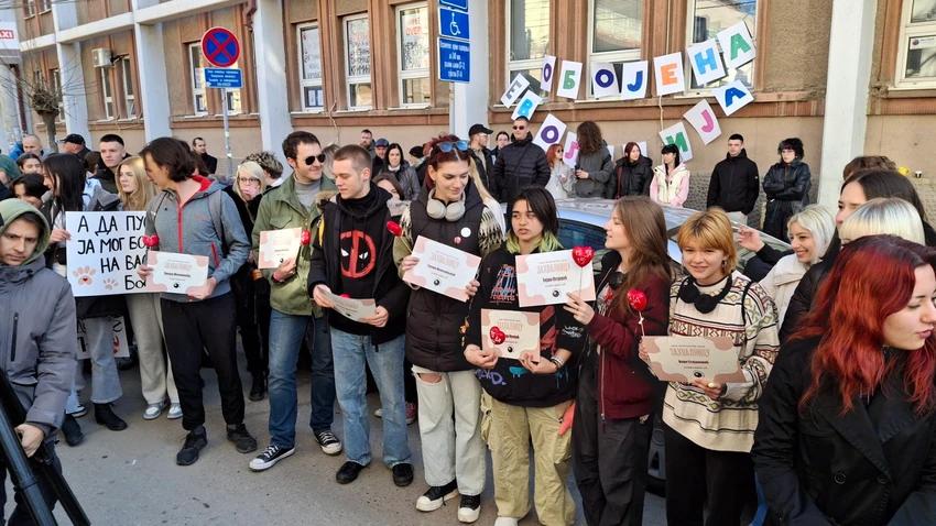 Učenici Umetničke škole okupili se u Nišu