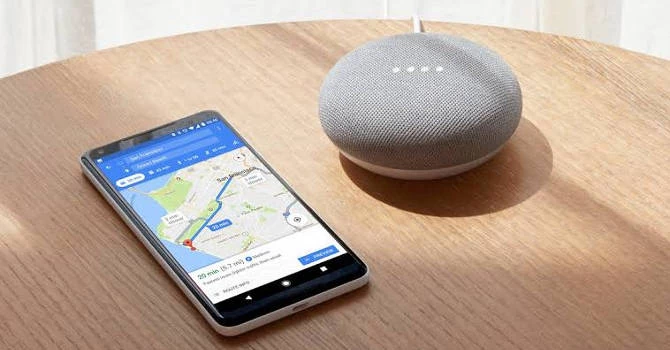 Google Home Mini pozwala sterować inteligentnymi urządzeniami z obsługą Asystenta Google