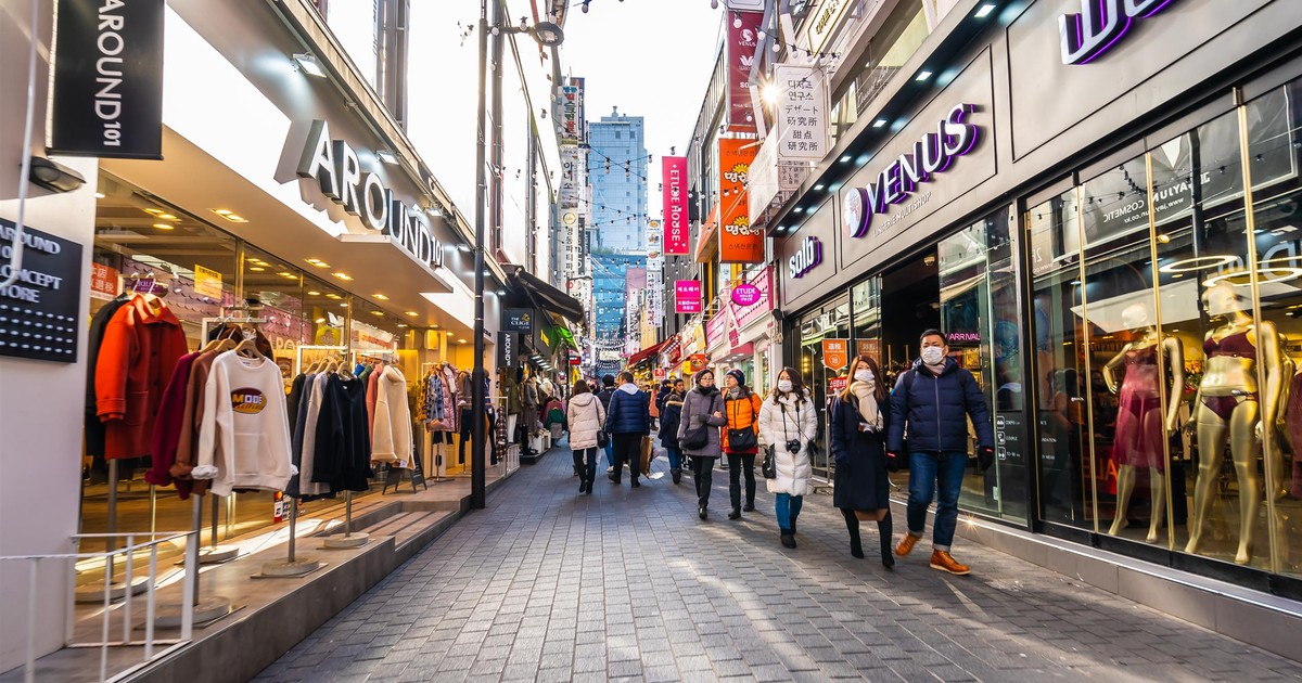 Nowa światowa stolica zakupów robi furorę. Paryż traci pozycję na rzecz odległego regionu