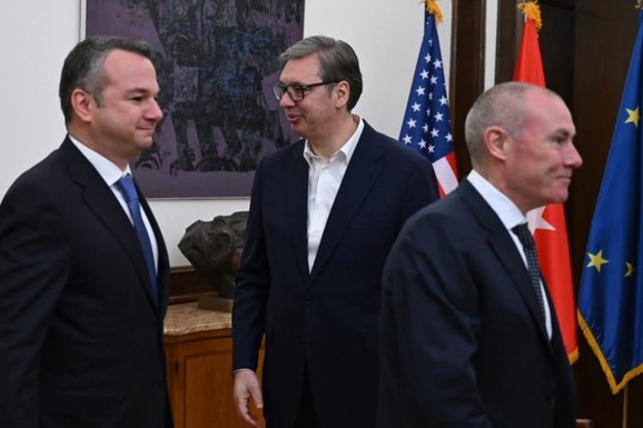 Vučić sa Behtelom o napretku na Moravskom koridoru: Tražio da se poštuju rokovi za Čačak-Kraljevo (FOTO)