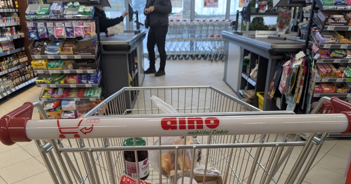 Gotuje się w Dino. Zarządowi został ostatni dzień. Potem zrobi się nieprzyjemnie