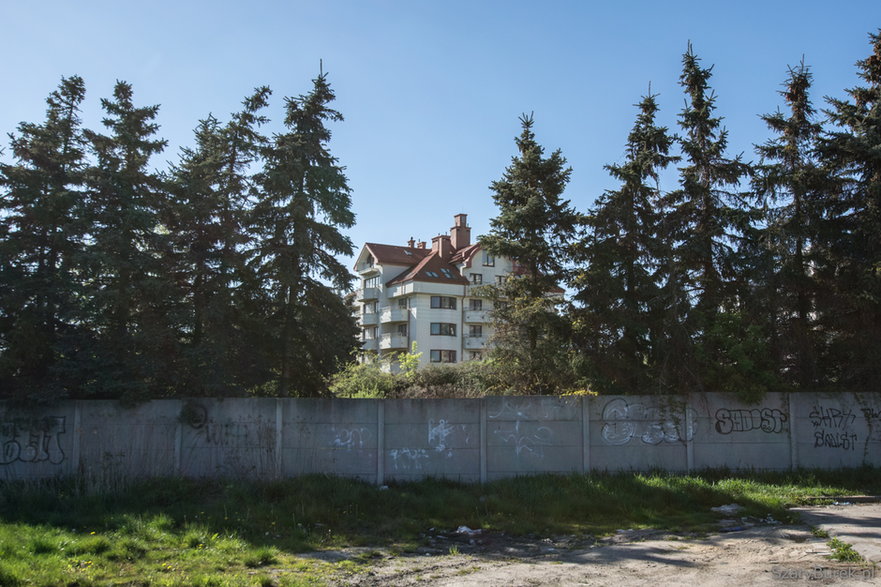 Niezamieszkałe osiedle w w Warszawie, maj 2023 r.