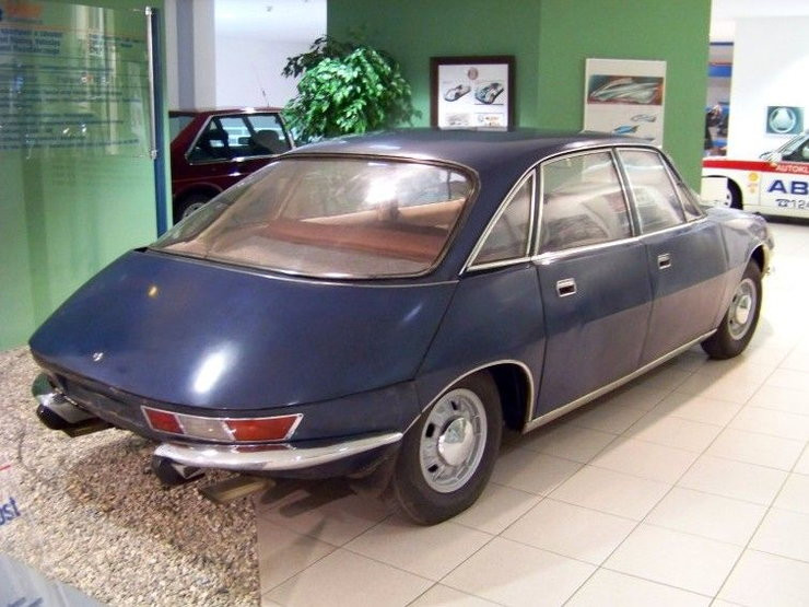 Tatra 603 X