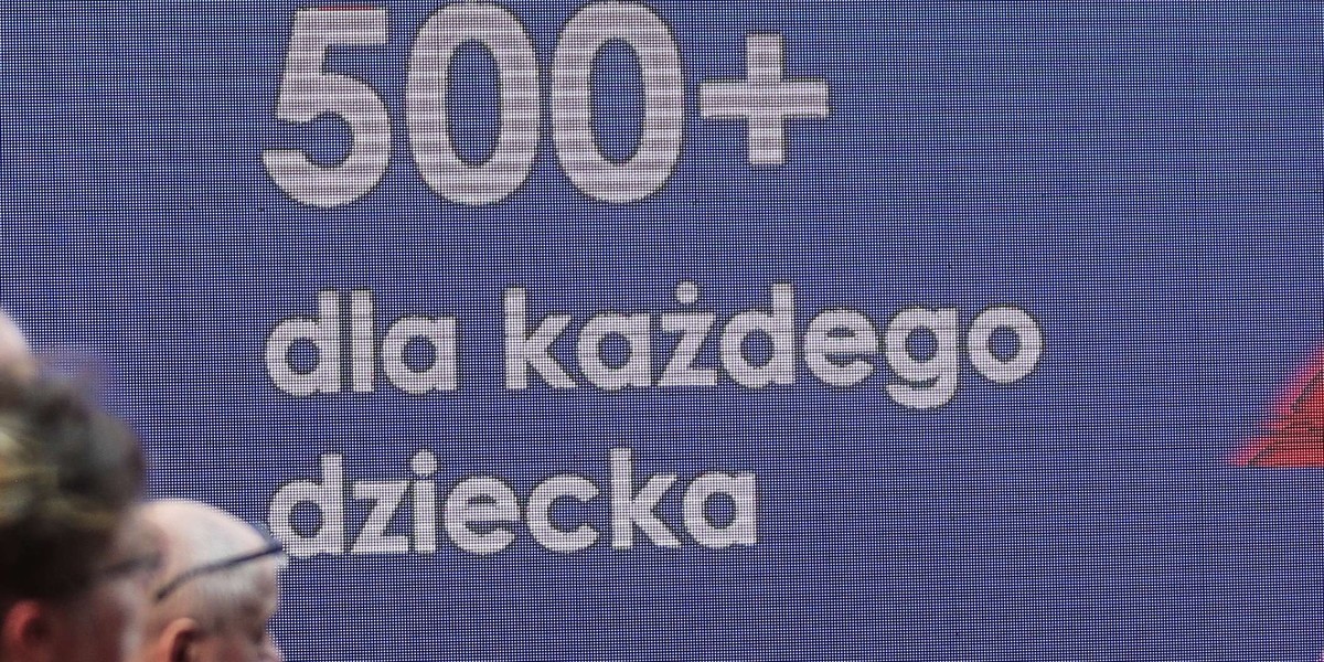 Nowe przepisy zlikwidują kryterium dochodowe w programie Rodzina 500 plus