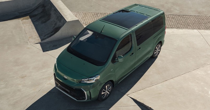 auto, sprzedaż, toyota