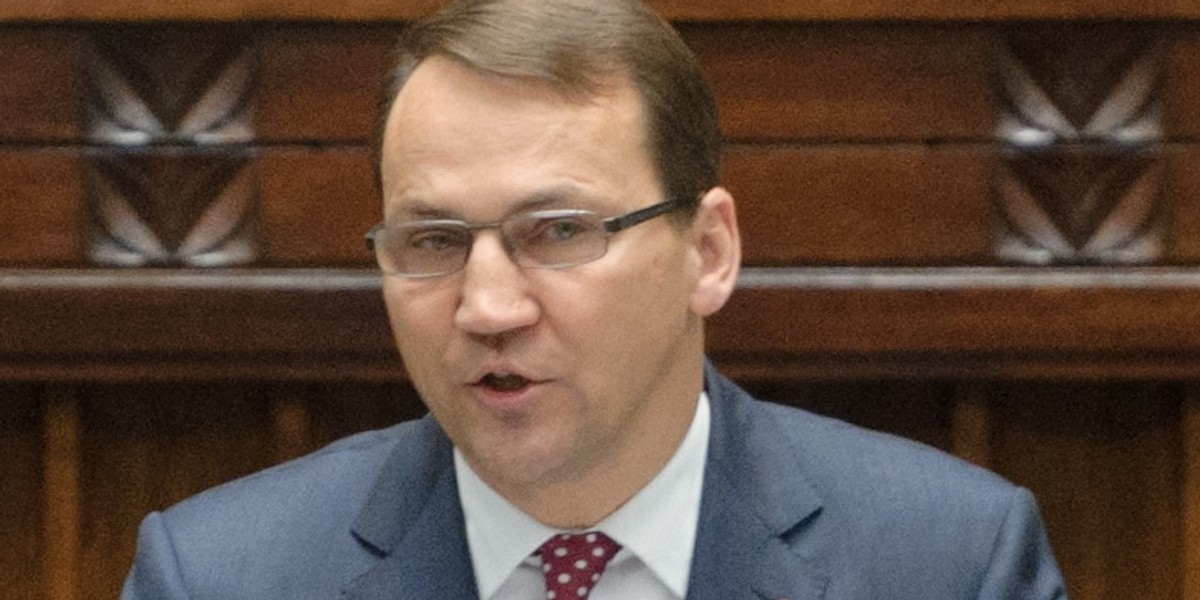 Sikorski: Ukraina ofiarą rosyjskiej agresji 