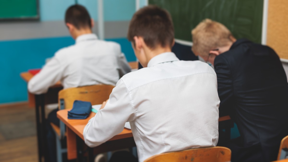Ministerul Educației a publicat calendarul pentru admiterea la liceu și data la care va avea loc repartizarea computerizată în 2027