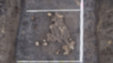 Rolnik znalazł cmentarzysko sprzed 4 tys. lat. Skomplikowana forma pochówku