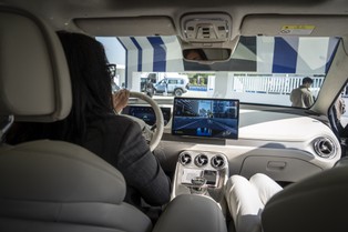 Mercedes i Porsche w tarapatach. Chiny biorą się za segment premium