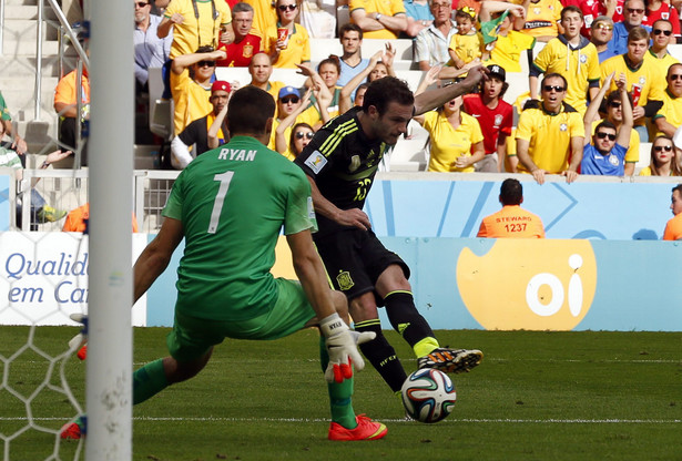 Hiszpania godnie pożegnali się z mundialem. Wbili Australii trzy gole. WIDEO
