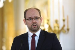 "Prezydent Duda zareaguje, jeśli Putin znów sfałszuje historię" [ROZMOWA]