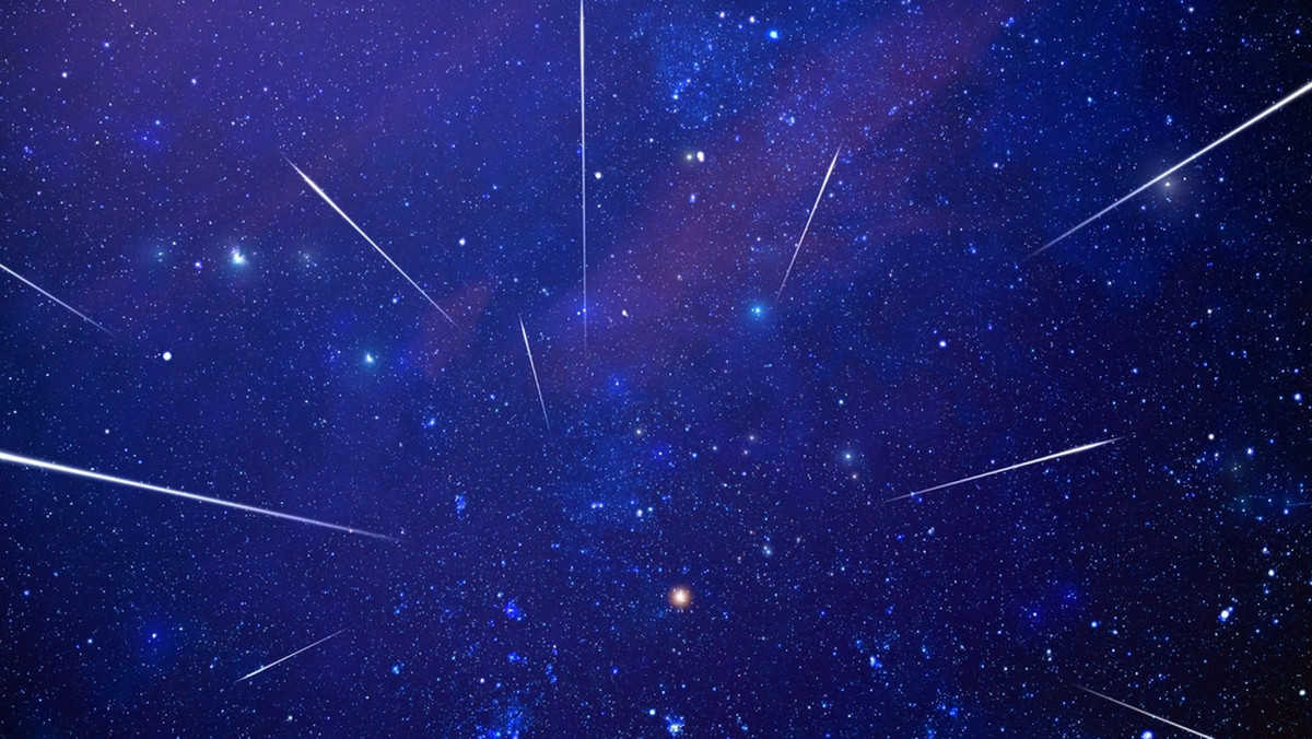 Perseidy, czyli noc spadających gwiazd. Kiedy obserwować deszcz meteorów?