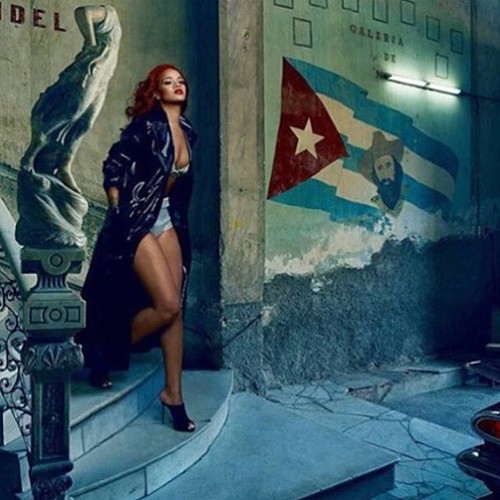 Rihanna w obiektywie Annie Leibovitz