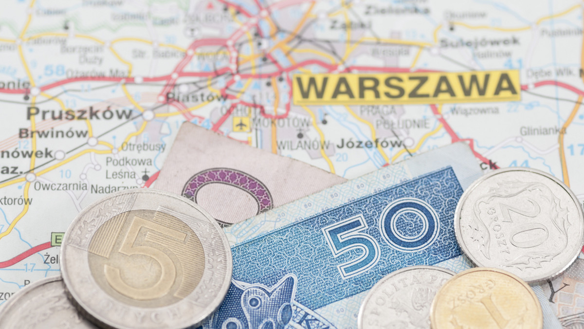 Komisja Europejska wszczęła w środę szczegółowe postępowanie, aby wyjaśnić, czy rekompensaty wypłacone przez państwo polskie spółce Autostrada Wielkopolska (AWSA), operatorowi odcinka autostrady A2, były zgodne z unijnym prawem.