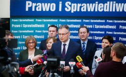 Posłowie PiS chcą wprowadzić nowe święto. "Ważny gest dla całego pokolenia"