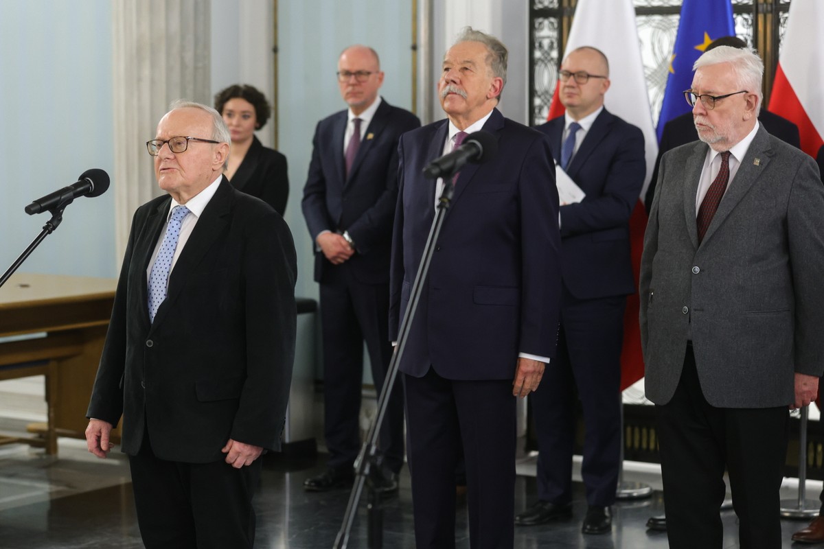 Stanisław Biernat, Wojciech Hermeliński, Jerzy Stępień