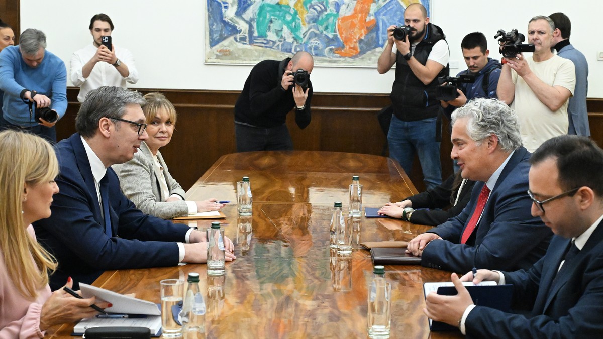 Konsultacije kod Vučića