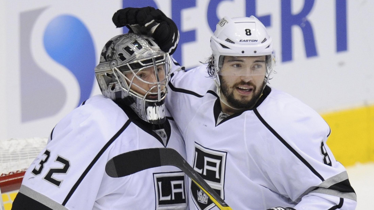 Rozpoczęła się faza finałów Konferencji, na zachodzie w meczu numer jeden górą byli Los Angeles Kings. Królowie grając na wyjeździe zwyciężyli z Phoenix Coyotes 4:2.