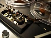 <B>Taśmy Oleksy-Gudzowaty</b><BR><BR>
W 2006 roku Polską wstrząsnęło nagranie prywatnej rozmowy Józefa Oleksego i Aleksandra Gudzowatego. W rozmowie padały m. in. wątpliwości co do legalności majątku Aleksandra Kwaśniewskiego. Pokłosiem afery było zawieszenie, a potem odejście Oleksego z SLD. Polityk wrócił jednak do partii w 2010 roku.