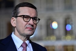 Morawiecki: Są kraje, jak Holandia, które chcą spowolnić proces integracji Ukrainy z UE