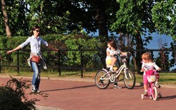 Marta Kaczyńska dobrze bawi się bez męża