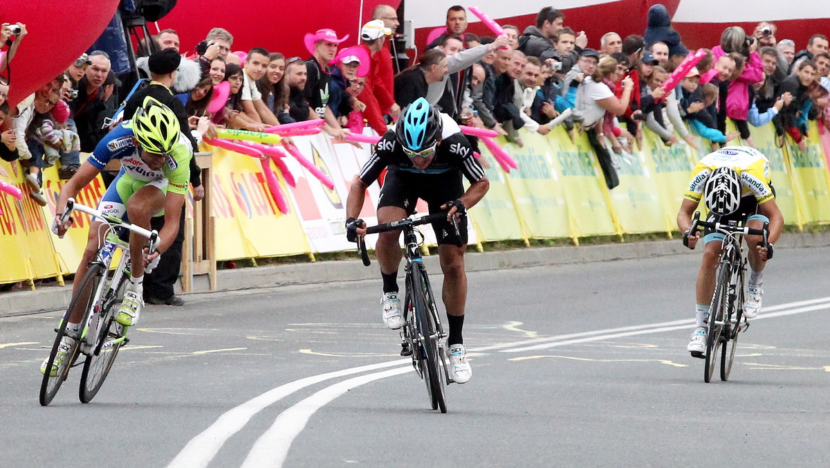 Michał Kwiatkowski podjął piękną walkę o utrzymanie żółtej koszulki lidera na 6. etapie Tour de Pologne, jednak przegrał finisz z Moreno Moserem (a także z Henao Montoyą) i traci do Włocha z Liquigasu pięć sekund w klasyfikacji generalnej.