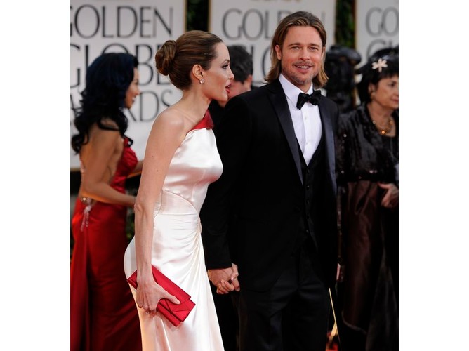 Choć Angelina Jolie wciąż prezentuje bardzo szczupłą sylwetkę, kształty aktorki jakby nieco się zaokrągliły