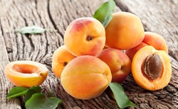 Dlaczego warto pokochać morele?