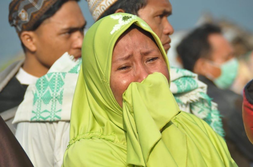 Indonezja: Rośnie liczba ofiar trzęsienia ziemi i tsunami na Sulawesi