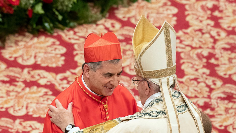 Papież Franciszek i kardynał Giovanni Angelo Becciu w 2018 roku